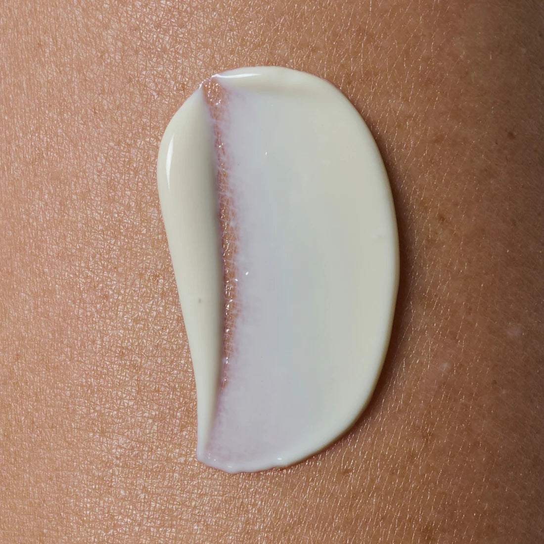 Sheer Mineral Milk SPF 50