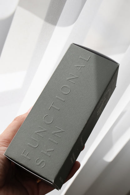 The Lily Cleanser